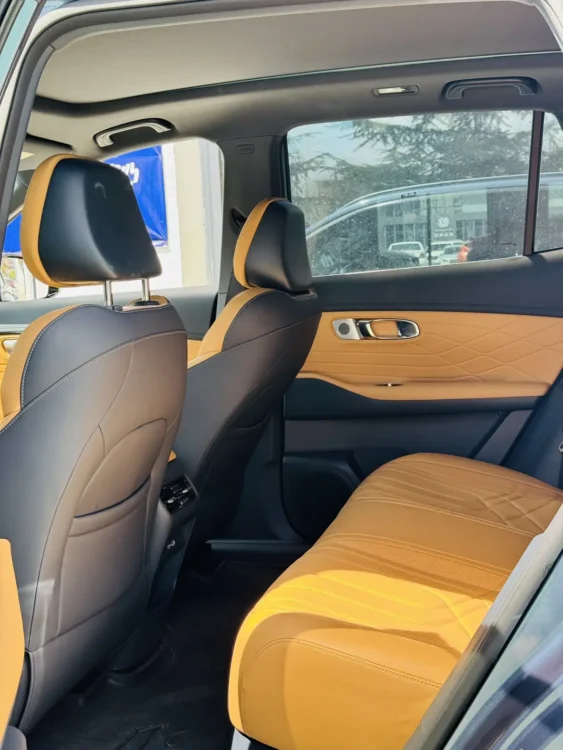 Geely Galaxy Starship 7 EM-i 120KM Pilot Edition