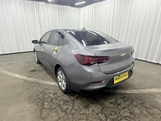 Chevrolet Onix 325T