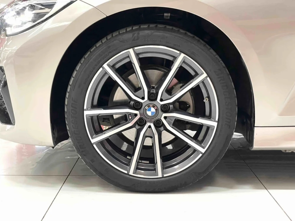 BMW 320Li M Sport Package