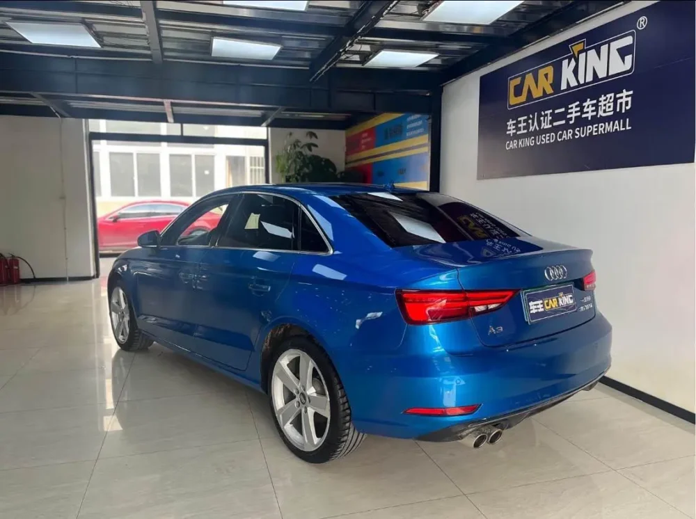 Audi A3 2019 30th Anniversary Limousine 35 TFSI