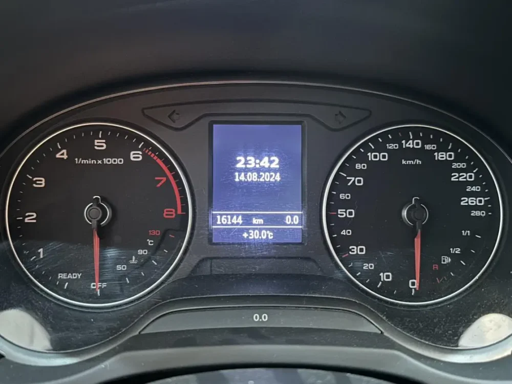 Audi A3 2019 30th Anniversary Limousine 35 TFSI