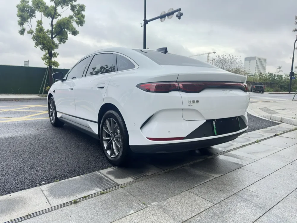 BYD Qin L EV 470km Leading Model 110kw