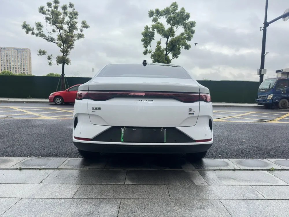 BYD Qin L EV 470km Leading Model 110kw