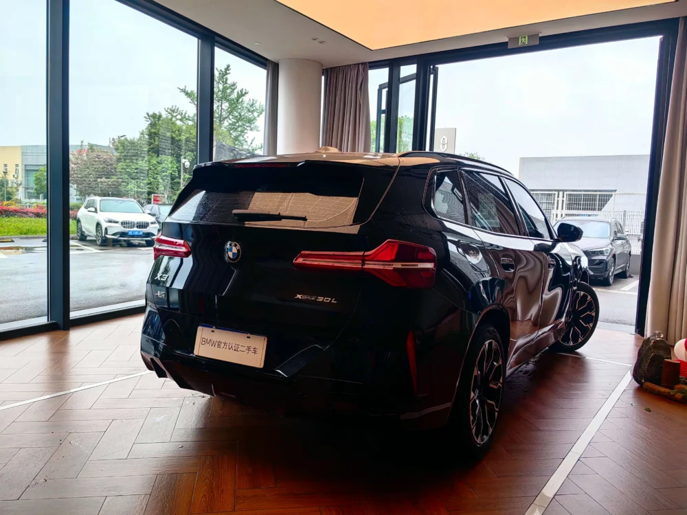BMW X3 30L xDrive Leading M Sport Night Edition