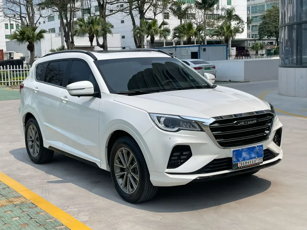 Jetour X70 1.5T manual Yuexing version 5 seats