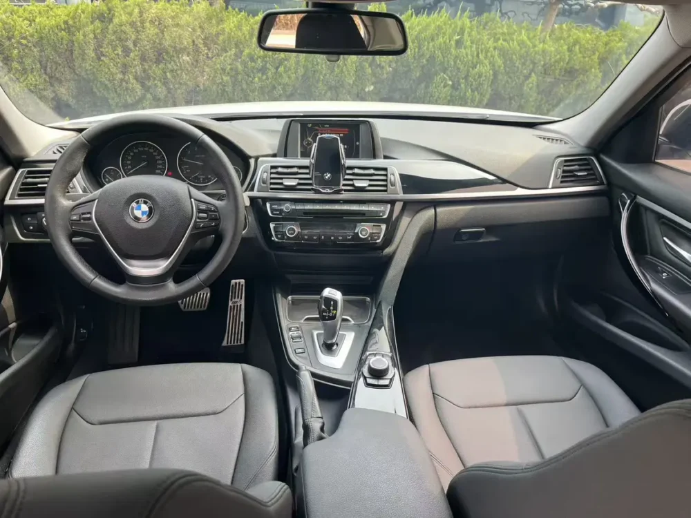 BMW 3 Series 318Li Fashion Edition