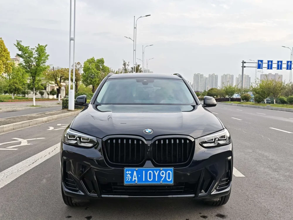 BMW X3 xDrive30i Advanced M Night Package
