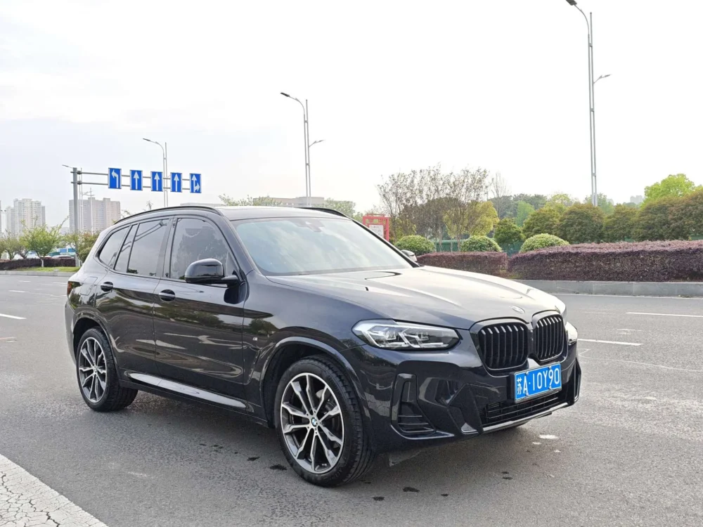 BMW X3 xDrive30i Advanced M Night Package