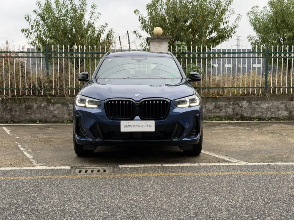 BMW X3 xDrive30i Exclusive M Night Edition