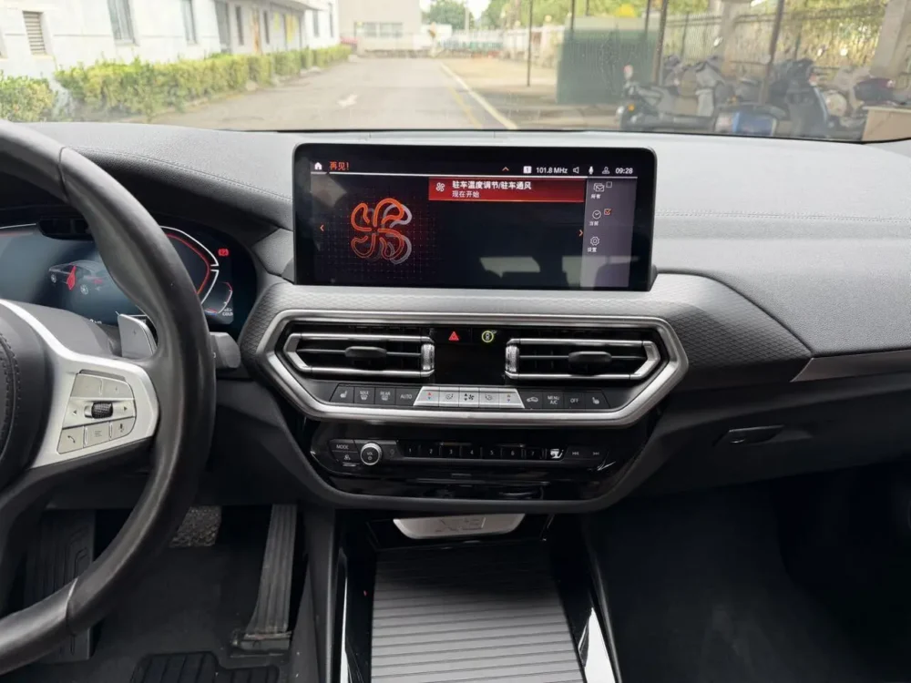 BMW X3 xDrive30i Exclusive M Night Edition