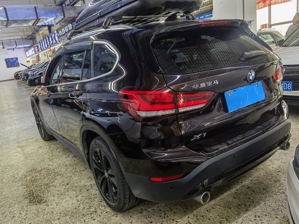 BMW X1 sDrive20Li Fashion Edition