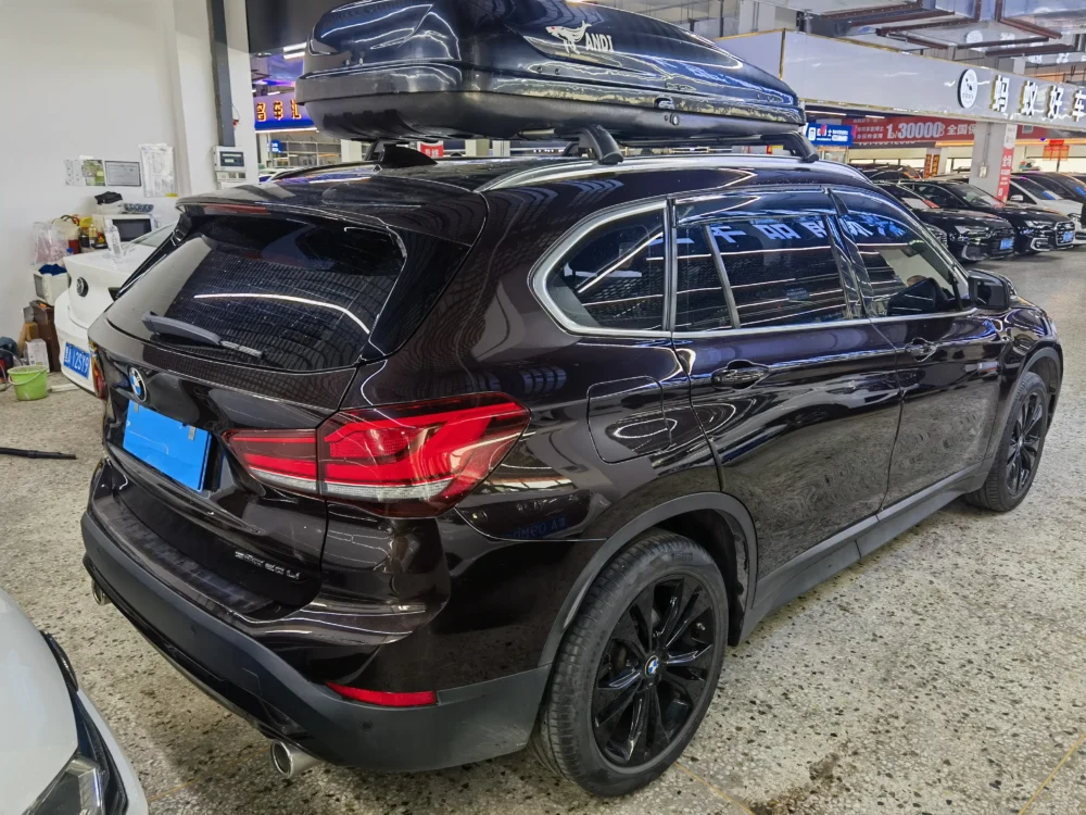 BMW X1 sDrive20Li Fashion Edition