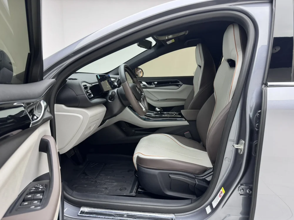 BYD Qin PLUS EV Honor Edition 420KM Leading Model 100kw