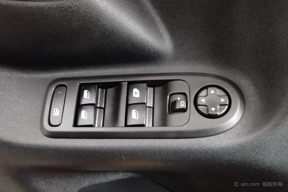 Citroën C3-XR 190THP DCT Premium Edition