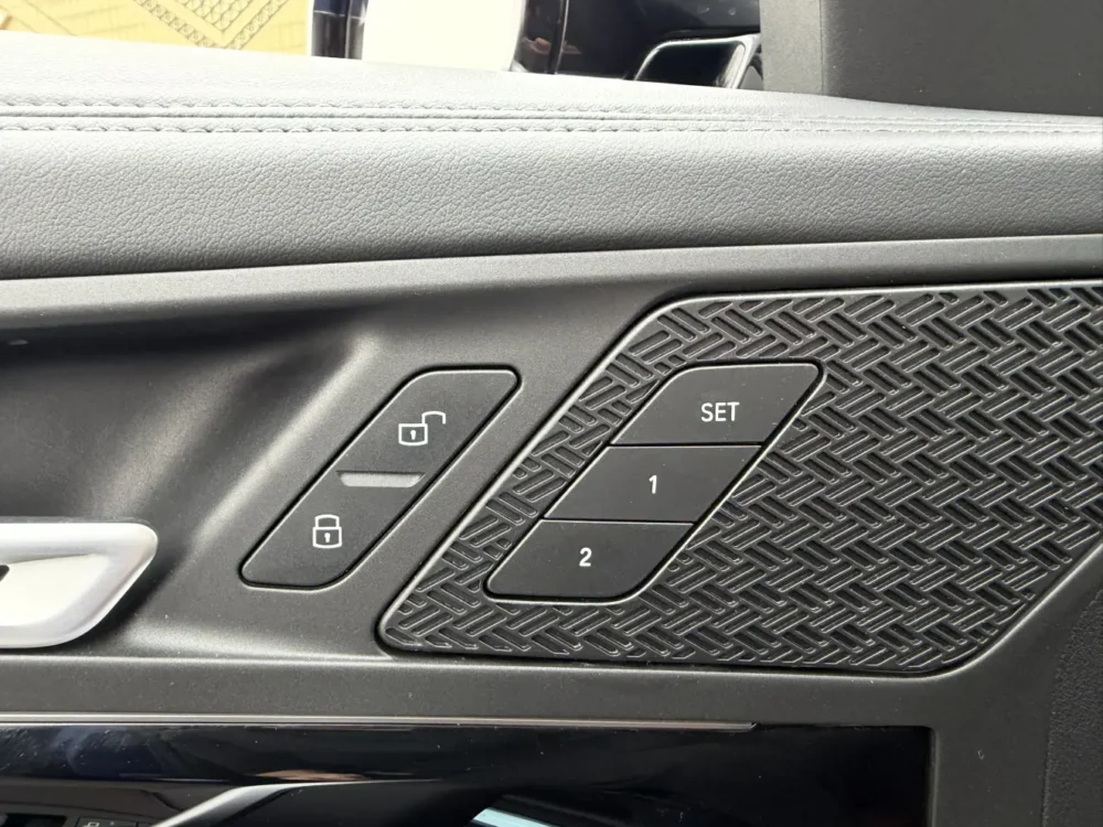 BMW X1 sDrive20Li X Design Package