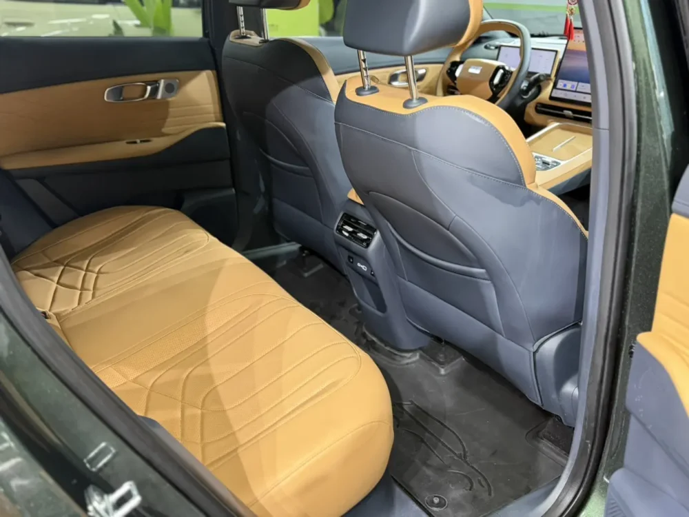 Geely Galaxy Starship 7 EM-i 135KM Starship Edition