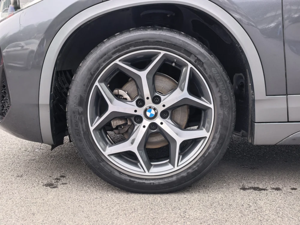 BMW X2 sDrive20i M off-road package