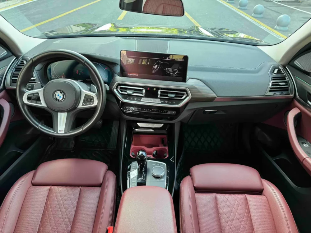BMW X3 xDrive30i Leading M Night Edition