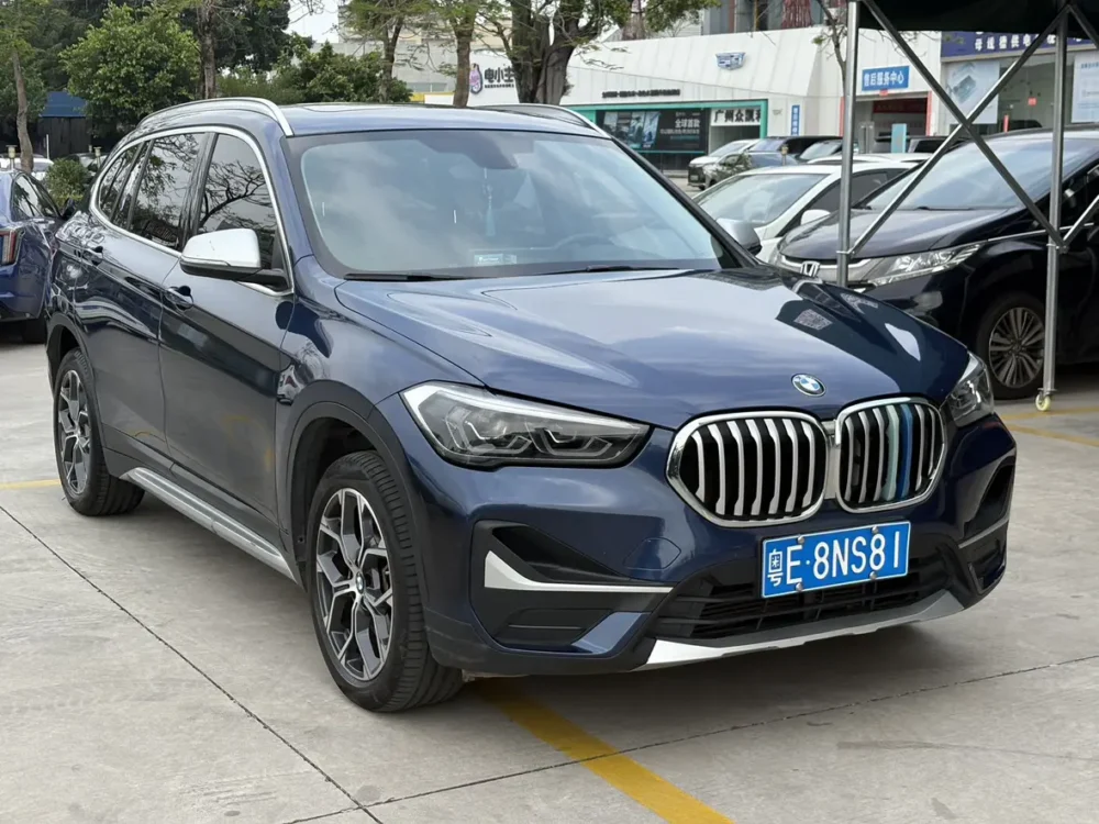 BMW X1 facelift sDrive20Li Fashion model