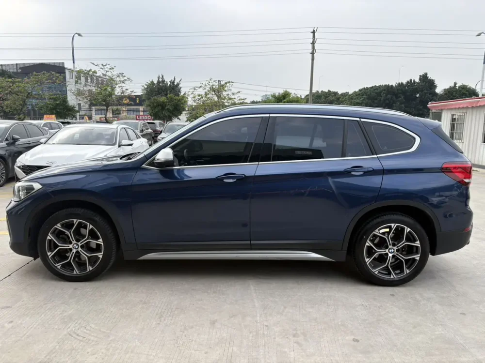 BMW X1 facelift sDrive20Li Fashion model