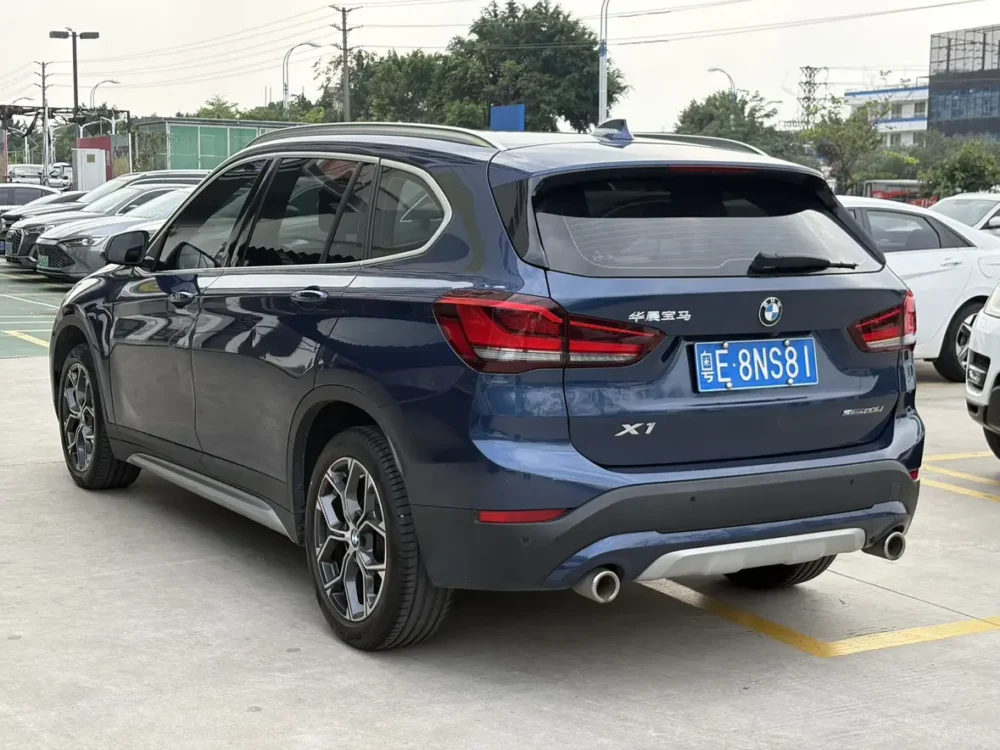 BMW X1 facelift sDrive20Li Fashion model