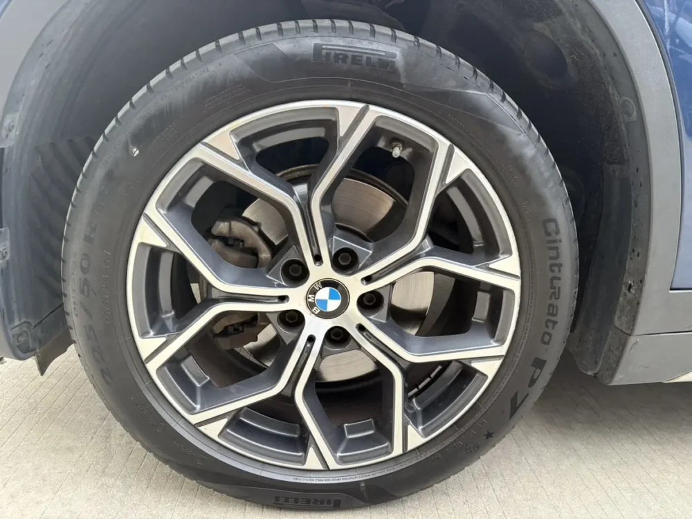 BMW X1 facelift sDrive20Li Fashion model