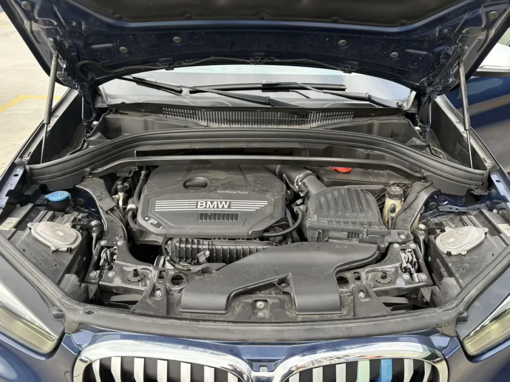 BMW X1 facelift sDrive20Li Fashion model