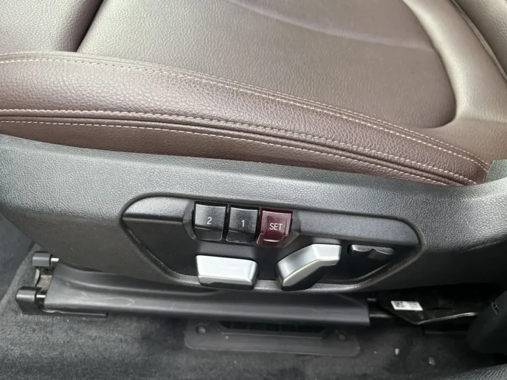 BMW X1 facelift sDrive20Li Fashion model