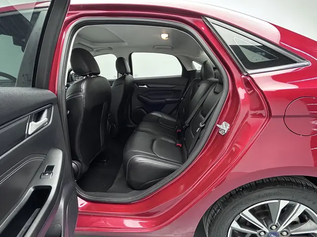 Ford Escort 1.5L automatic diamond version