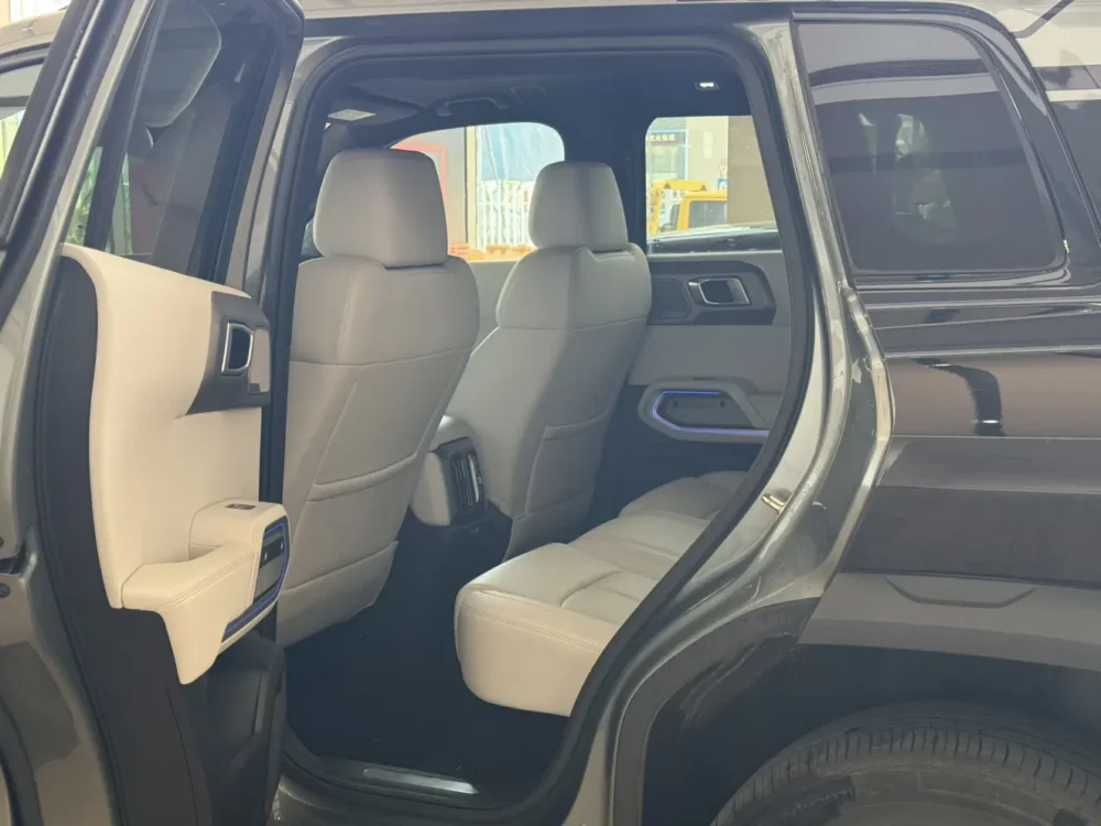 BYD Leopard Titanium 3 501KM 4WD Intelligent Driving Ultra Edition