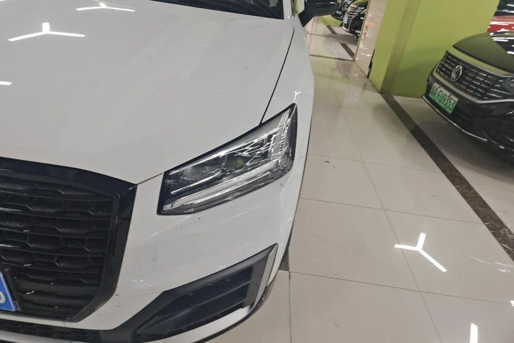 Audi Q2L 35TFSI aggressive and dynamic model