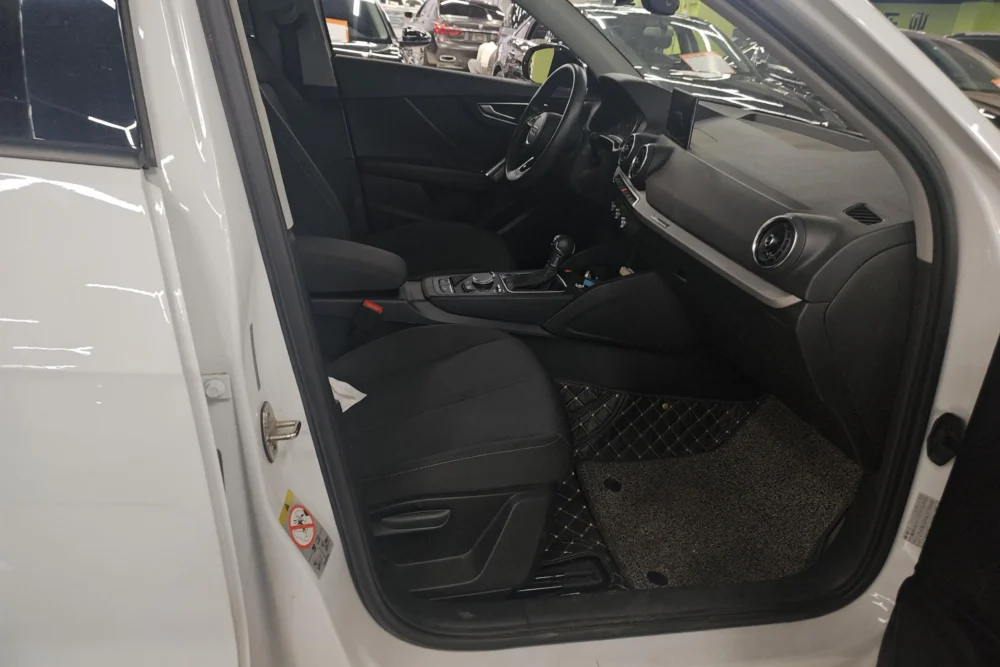 Audi Q2L 35TFSI aggressive and dynamic model