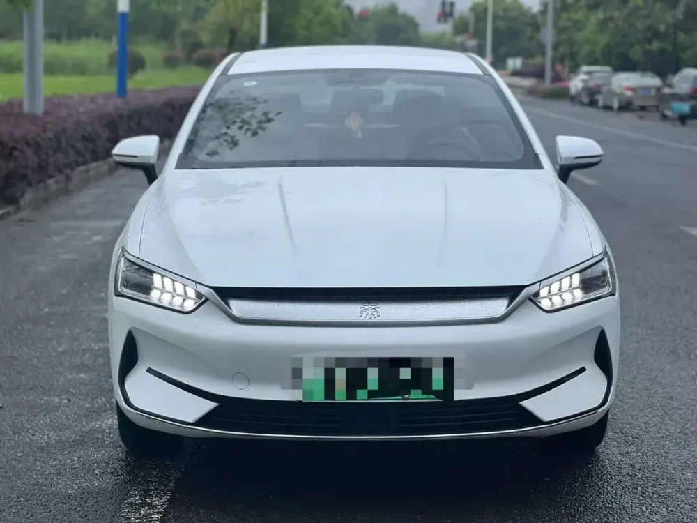 BYD Qin PLUS EV Honor Edition 420KM Leading Model 110kw