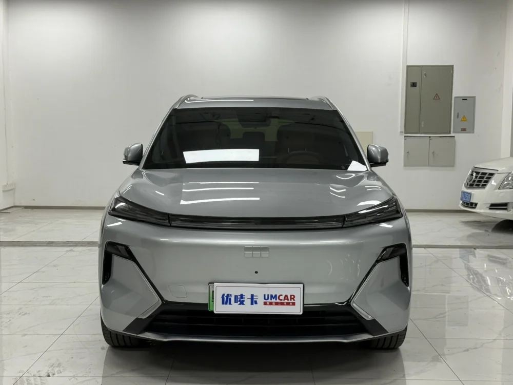 Geely Galaxy Starship 7 EM-i 120KM Sailing+ Edition