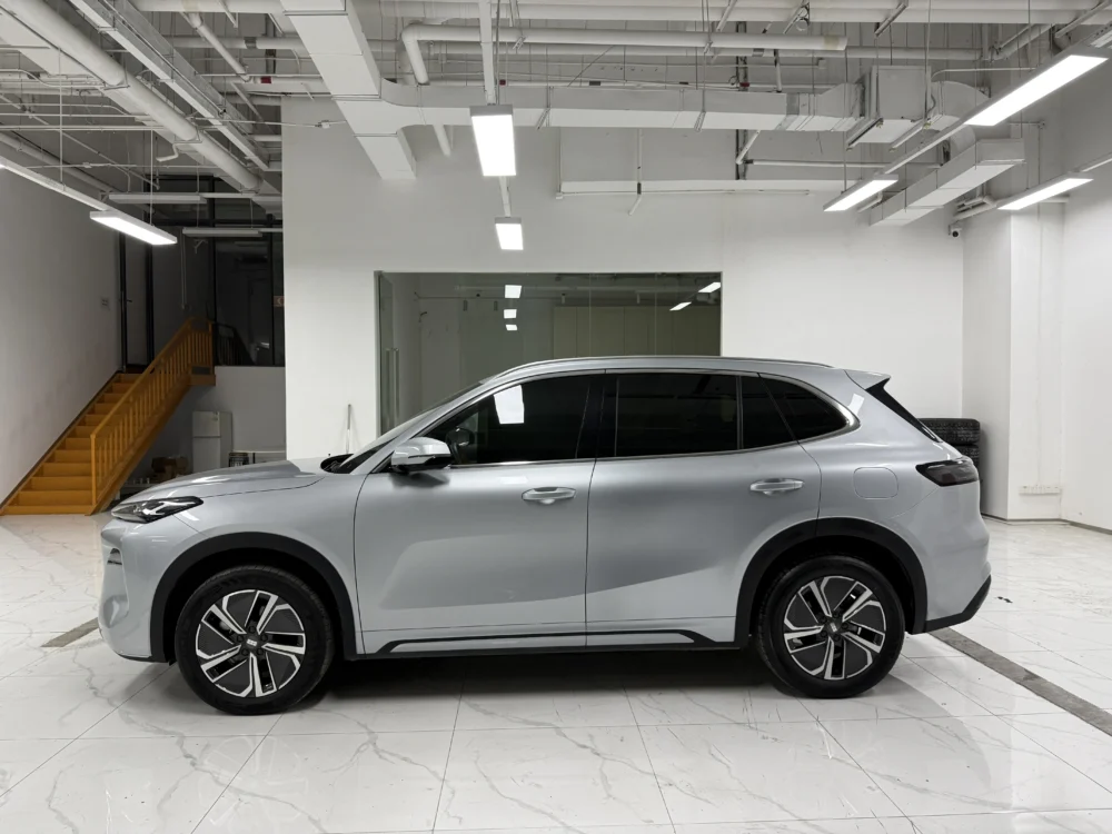 Geely Galaxy Starship 7 EM-i 120KM Sailing+ Edition