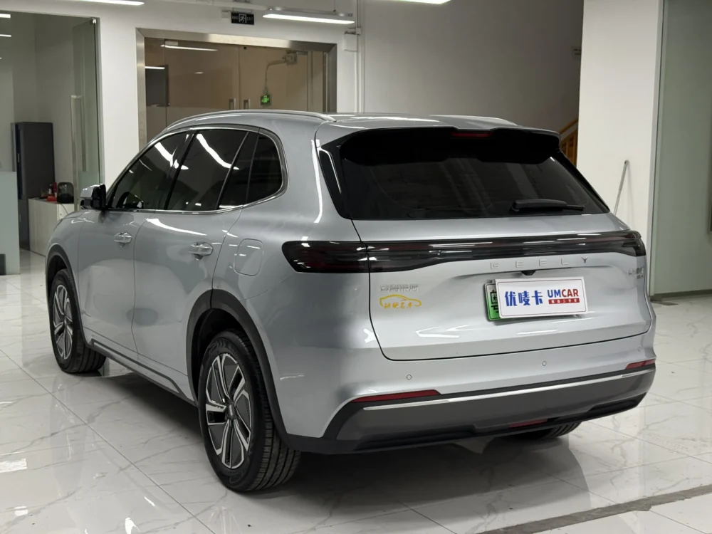 Geely Galaxy Starship 7 EM-i 120KM Sailing+ Edition