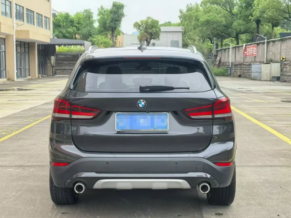 BMW X1 facelift sDrive20Li exclusive model