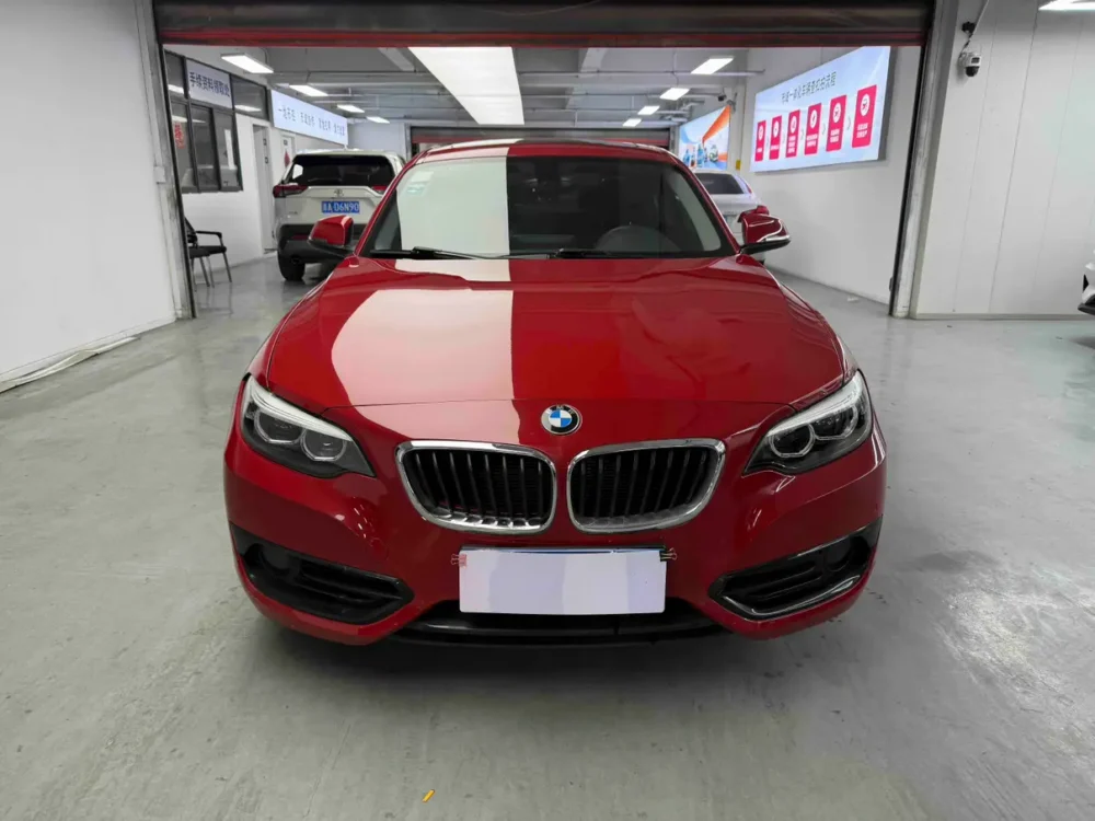 BMW 2 Series (Imported) 220i Sports Design Package