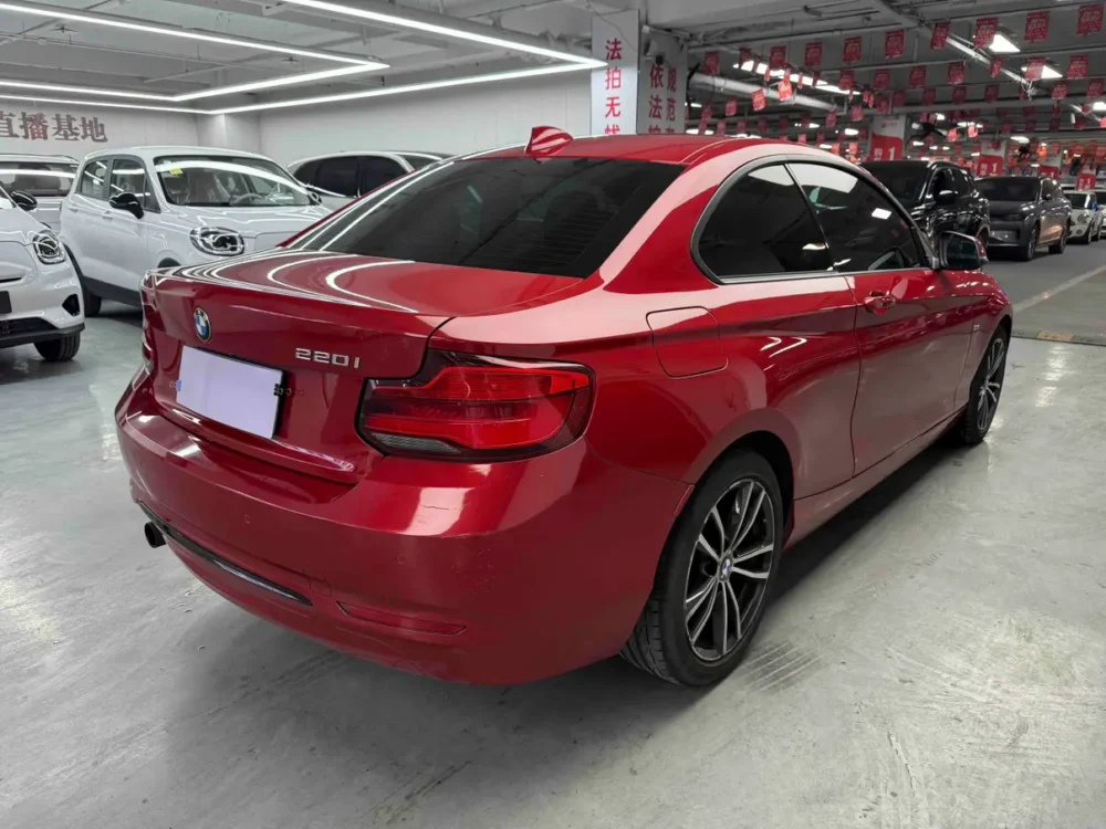 BMW 2 Series (Imported) 220i Sports Design Package