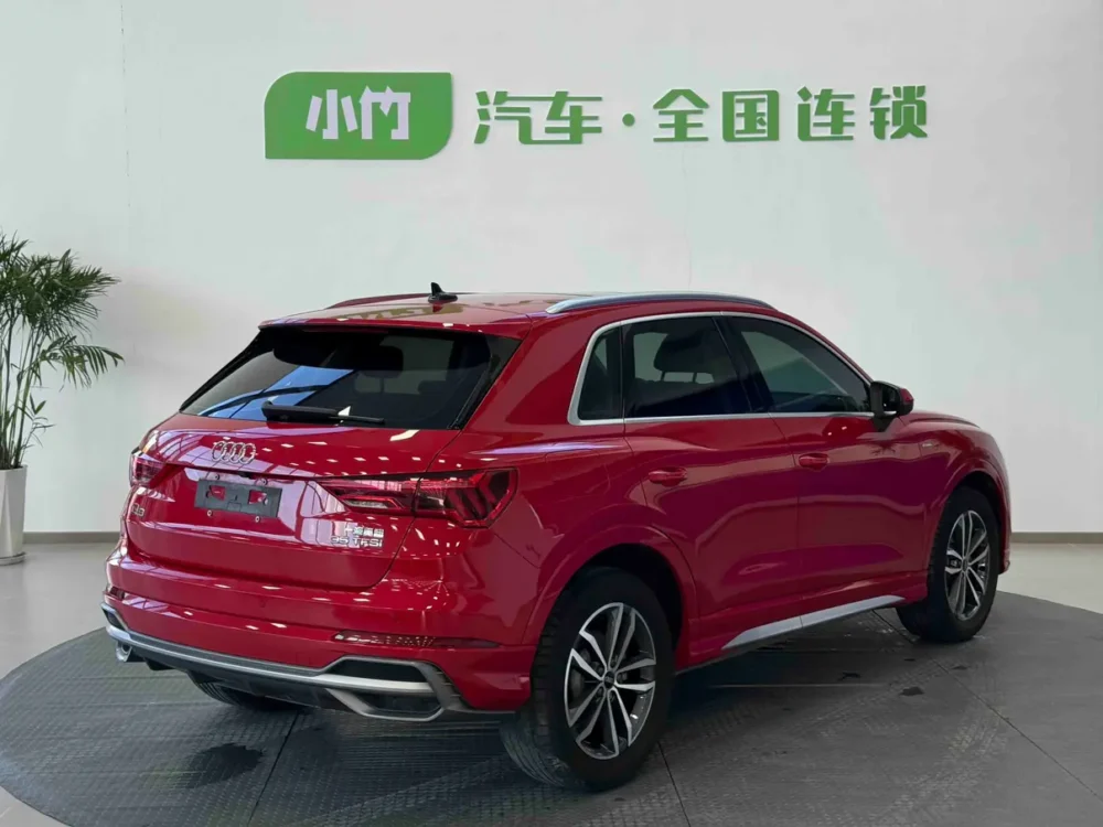 Audi Q3 35 TFSI aggressive and dynamic model