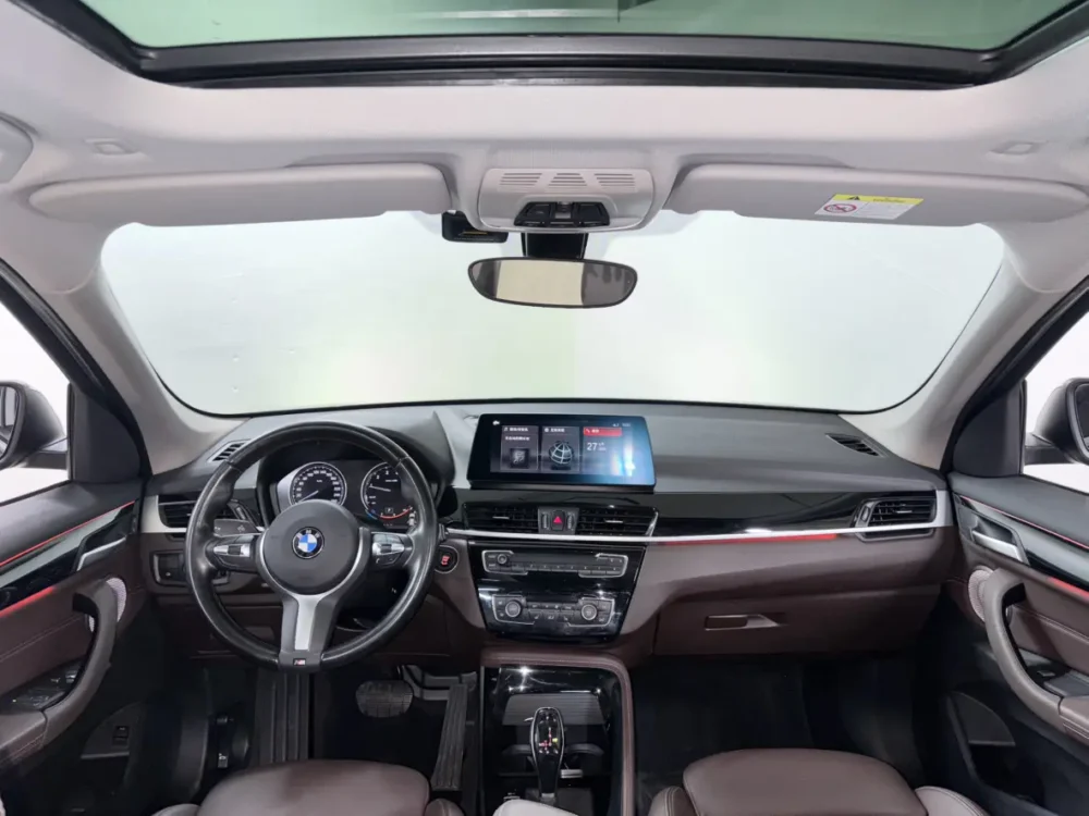 BMW X1 sDrive20Li Exclusive Model