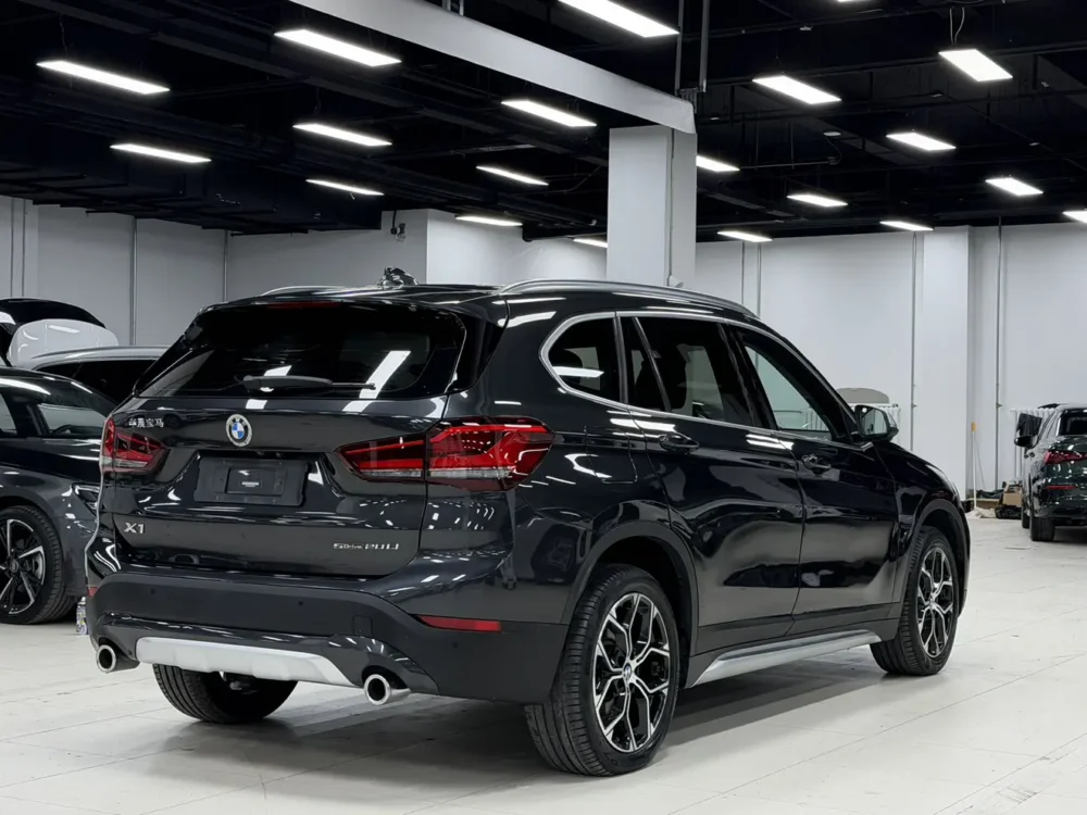 BMW X1 2022 sDrive20Li Exclusive Model