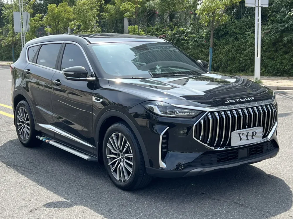 Jetour X70 PLUS 1.5T DCT Brave PLUS 5-seater