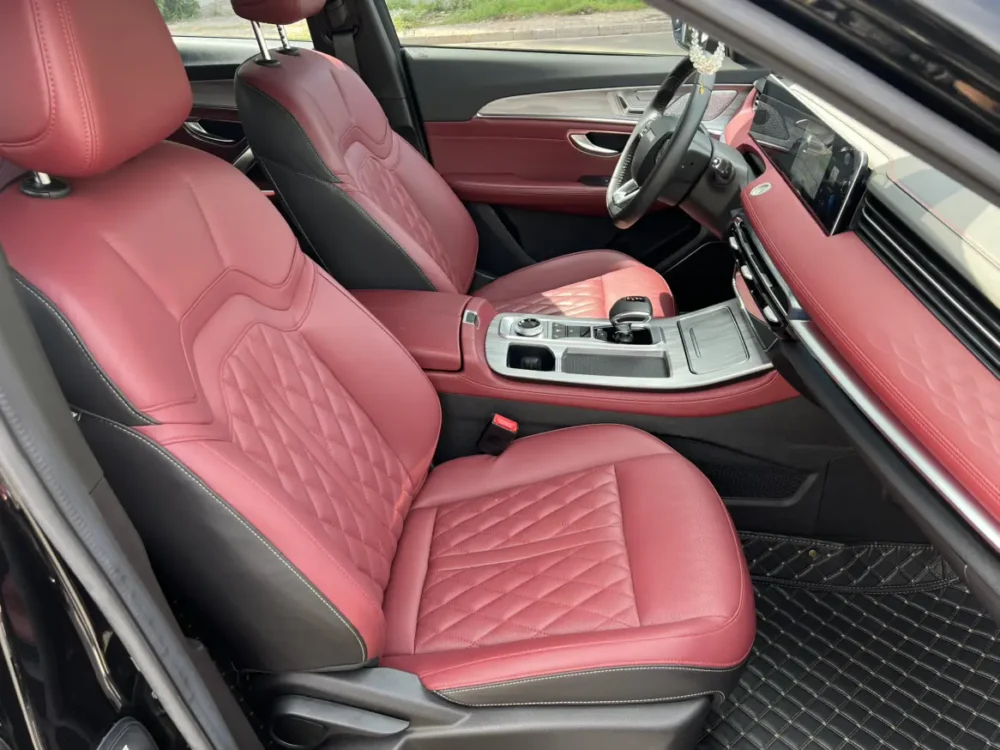 Jetour X70 PLUS 1.5T DCT Brave PLUS 5-seater