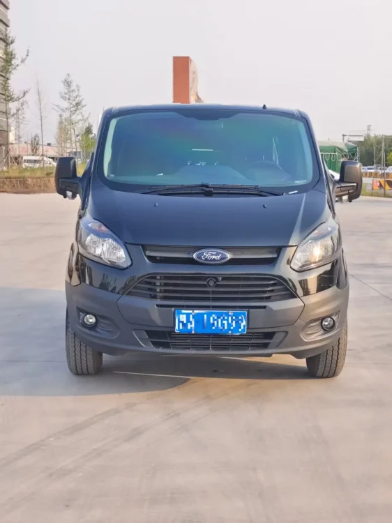 Ford Transit 2.0T diesel multi-functional commercial vehicle short-axle low-roof 6-seater