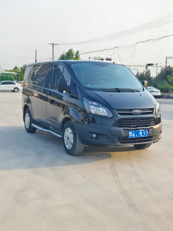 Ford Transit 2.0T diesel multi-functional commercial vehicle short-axle low-roof 6-seater
