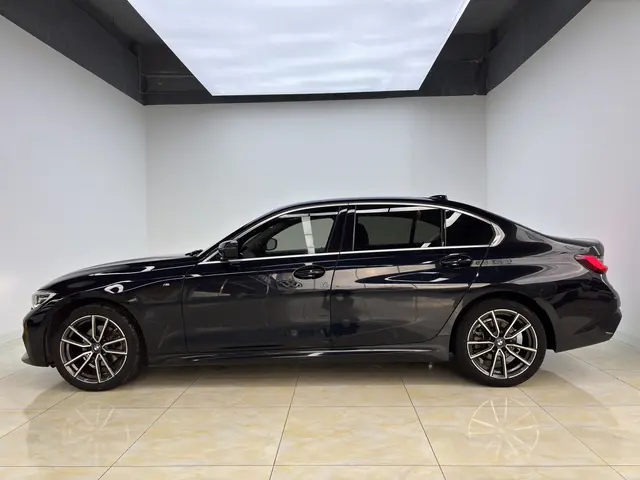BMW 320Li M Sport package