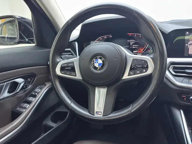 BMW 320Li M Sport package