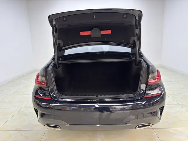 BMW 320Li M Sport package
