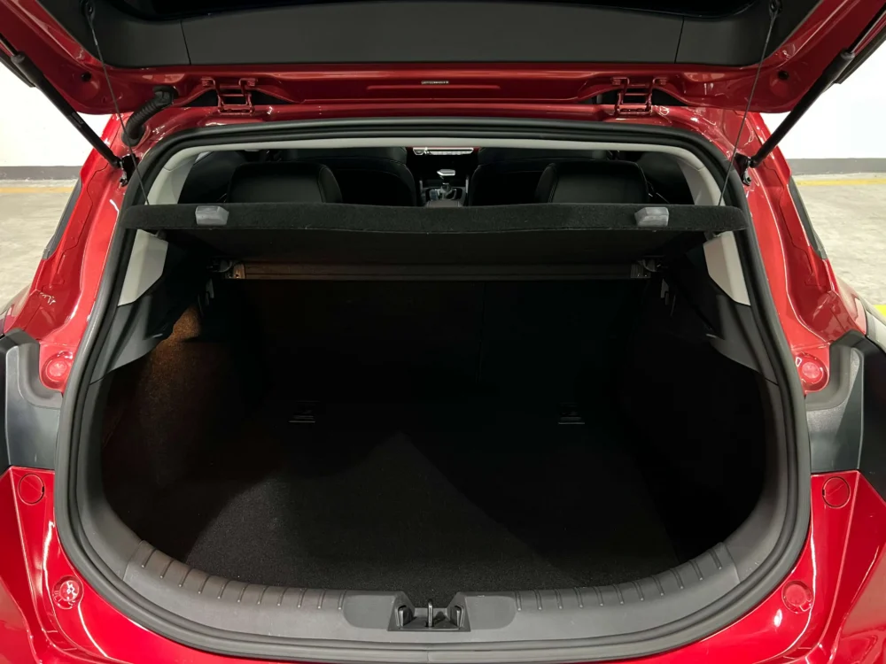 Geely Emgrand S 1.4T CVT Luxury Edition